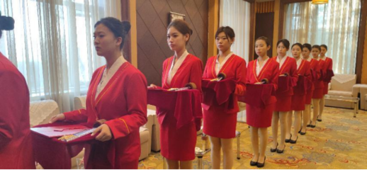 馬永順志愿服務(wù)隊助力全市“林都精英”選樹大會禮儀與餐廳服務(wù)