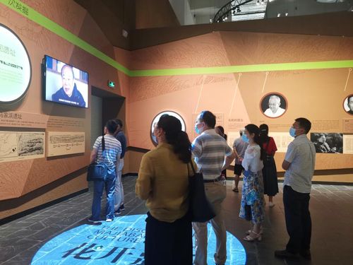 建工學院組織教師參觀馬家浜文化博物館，深化文化藝術交流